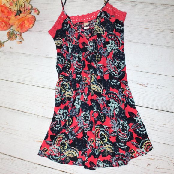 Roxy Eyelet Floral Strappy Dress - Picture 11 of 11